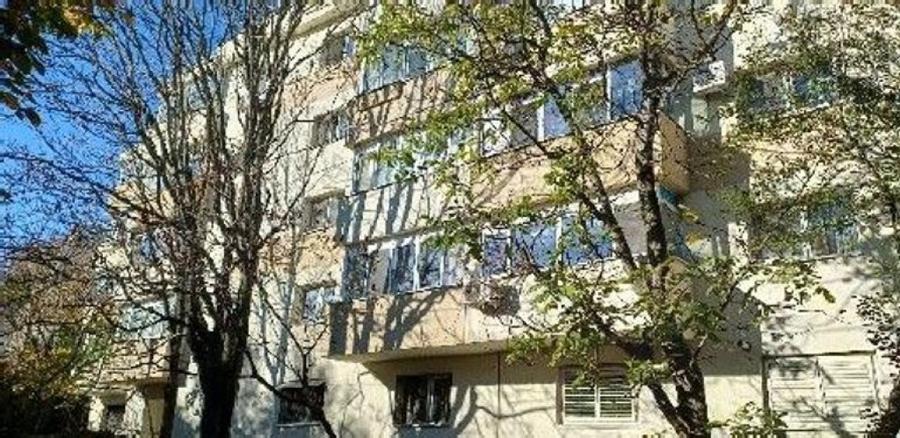 Apartament 2 camere, cota parte de 1/4 Bucuresti, ID: R28... - 1