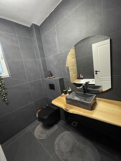 Apartament cu 3 camere decomandat în Sfântu Ilie