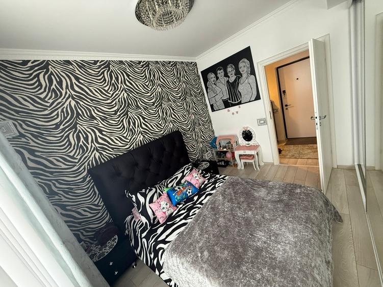 Apartament cu 3 camere decomandat, mobilat în Chiajna