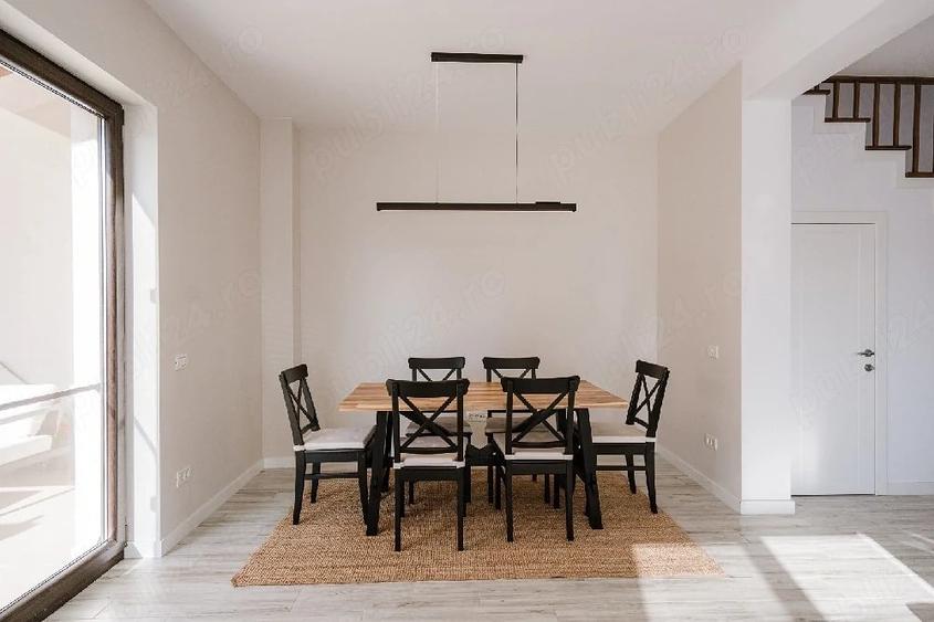 Casă cu Teren 250 Mp în Central