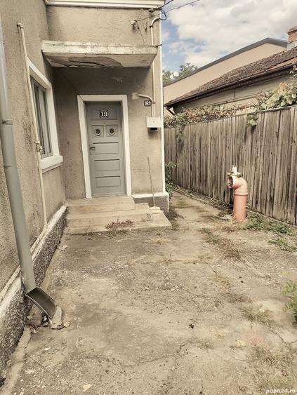 Casă cu 3 camere cu Teren 245 Mp în Central