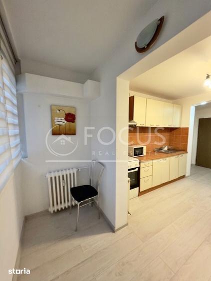 Apartament cu 2 camere decomandat în Tei