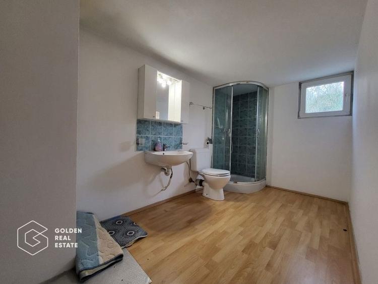 Casă cu 6 camere cu Canalizare în Căsoaia