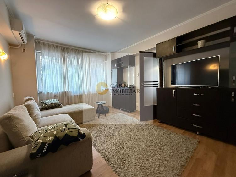 Apartament cu 2 camere nedecomandat, mobilat în Cișmigiu