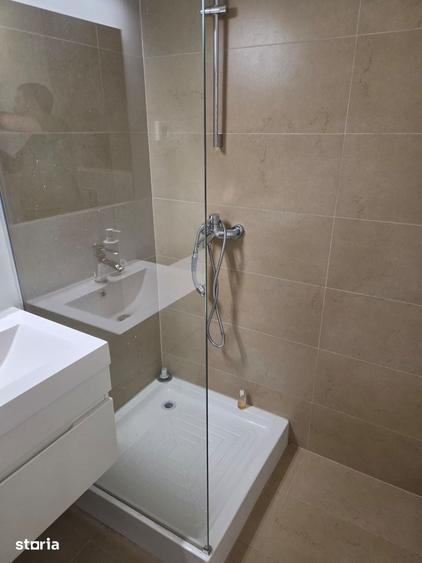 Apartament cu 3 camere în Grivița