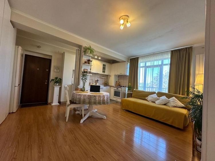 Apartament cu 2 camere semidecomandat în Sălăjan