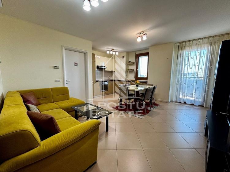 Apartament cu 3 camere semidecomandat, mobilat în Gheorghe Lazăr