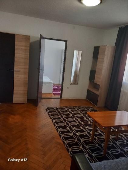 Apartament cu 2 camere nedecomandat în Cedonia
