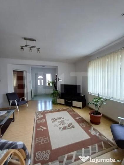 Casă cu 6 camere cu Teren 1324 Mp în Turda