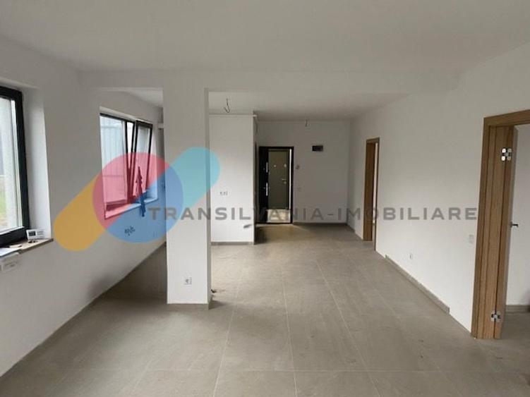 Spatiu comercial 80mp, terasa 200mp-Sannicoara - 1