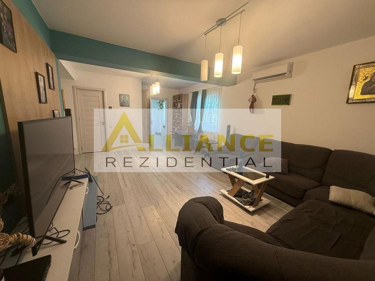 Casă individuală cu 4 camere cu Canalizare în Ultracentral