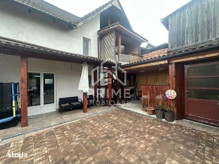 Casă cu 4 camere în Aronești