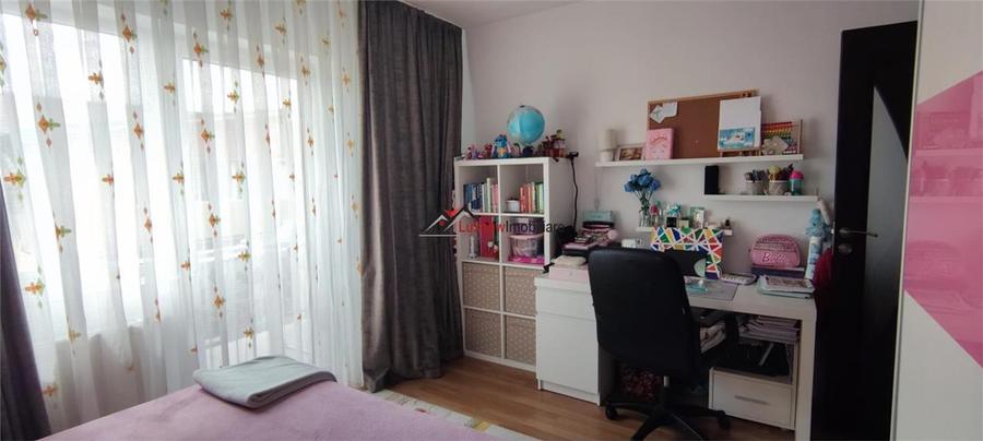Apartament cu 2 camere, 58 mp plus balcon 8 mp, parcare cu Cf. Zona Eroilor. Pos - 7