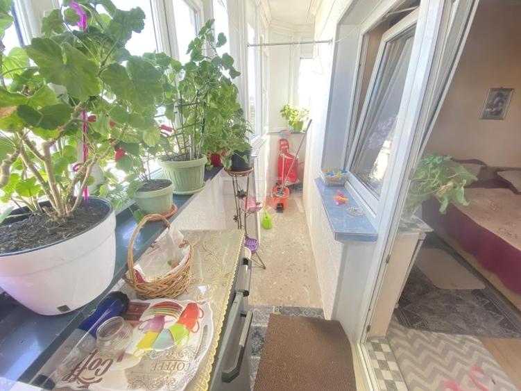Apartament cu 3 camere decomandat în Rahova