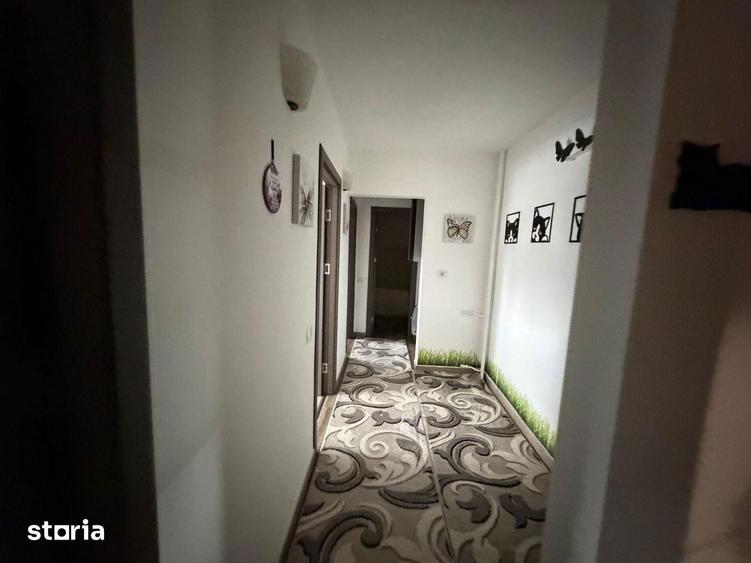Apartament cu 3 camere, mobilat în Tomis Nord