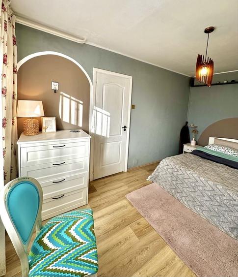 Apartament cu 2 camere semidecomandat în Casa de Cultură