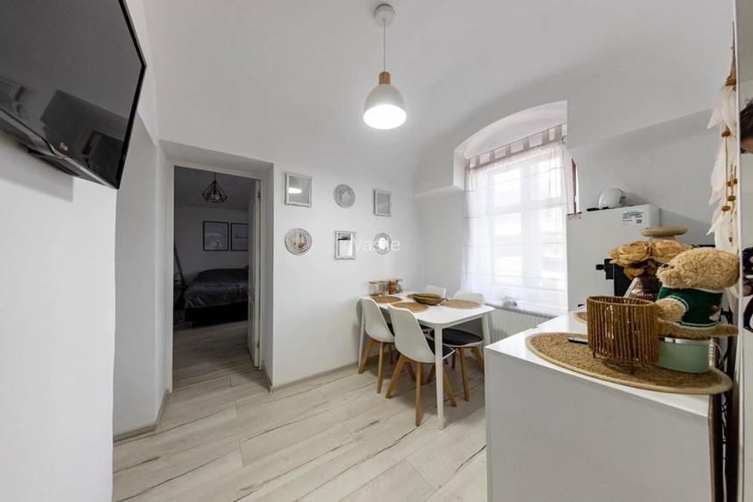 PF vand apartament la curte, centru, vis-a-vis Platinia, USAMV.