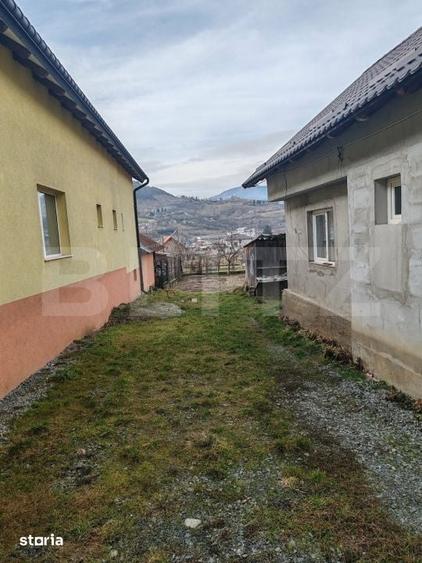 Casă cu 2 camere cu Teren 530 Mp în Central