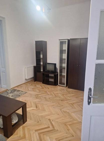 Casă cu 4 camere cu Teren 112 Mp în Gruia