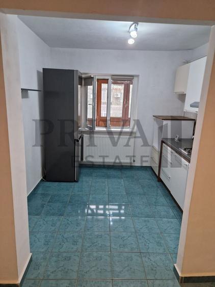 Apartament decomandat 2 camere, 57 m, etaj 4, Soarelui - 3