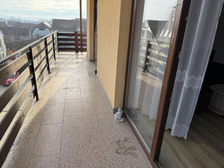 Apartament cu 2 camere semidecomandat în Vasile Aaron