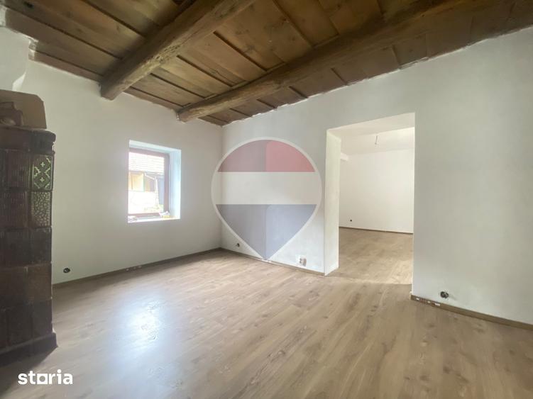 Casă cu 3 camere cu Teren 1523 Mp în Hoghilag