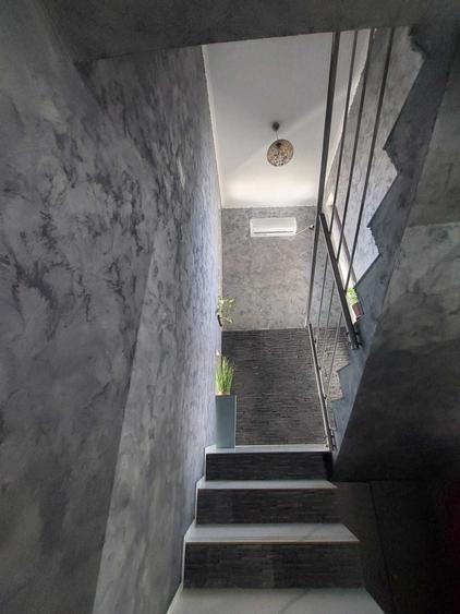 Casă cu 3 camere în Exterior Vest