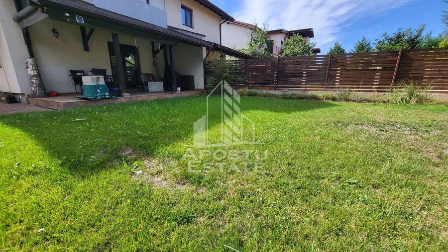 Duplex cu 4 camere cu Canalizare în Dumbrăvița