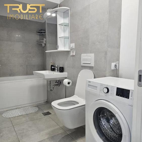 Garsonieră decomandată în Calea București