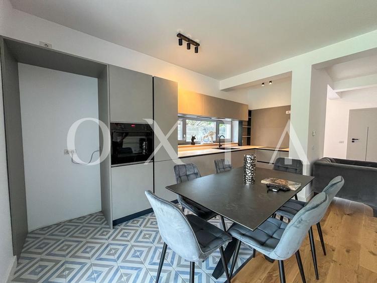 Duplex cu 4 camere cu Canalizare în Moșnița Nouă