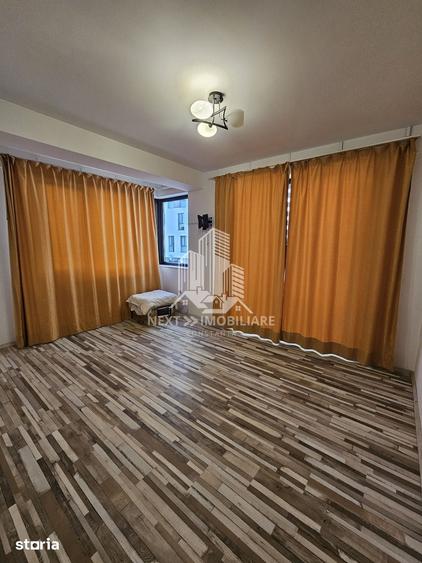 Apartament cu 3 camere decomandat în Halta Traian