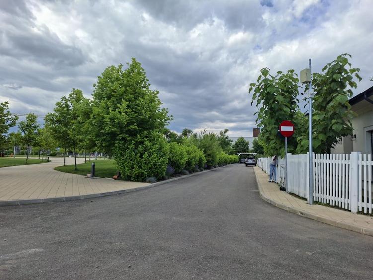 Apartament cu 2 camere decomandat în Păulești