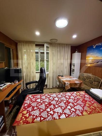 Apartament 4 camere, decomandat , 97 m2 , Micro 13 - 19