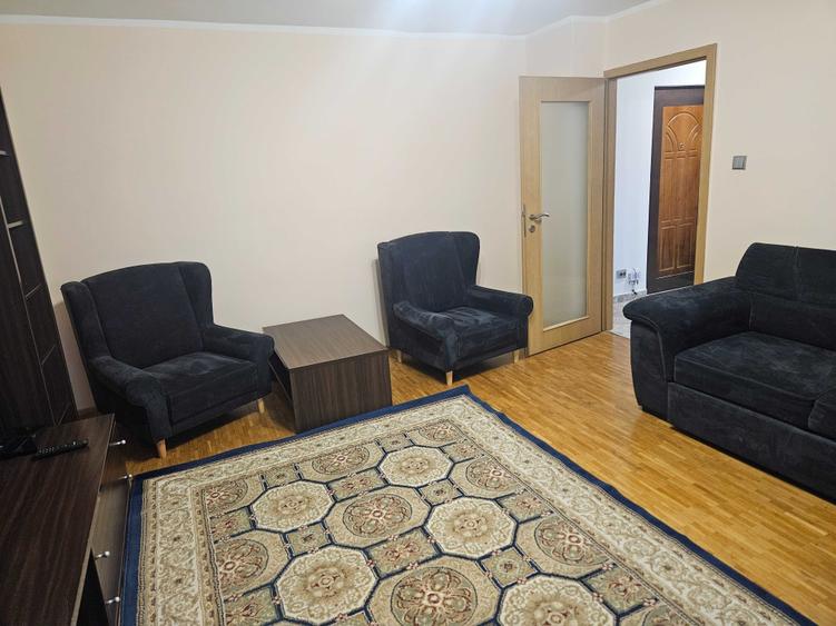 Apartament cu 2 camere decomandat în Steaua