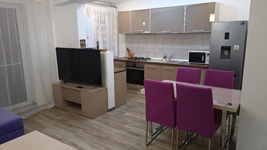 Apartament cu 2 camere semidecomandat în Central