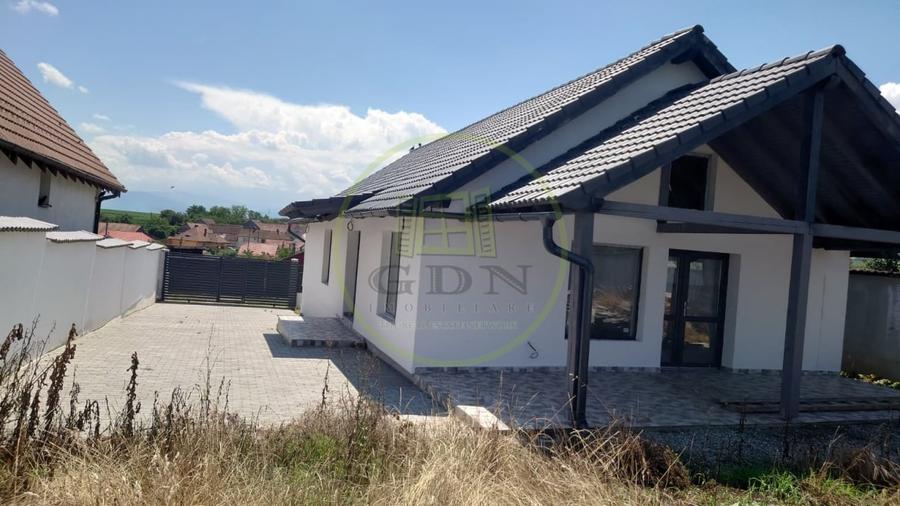 Casă individuală cu 4 camere cu Teren 500 Mp în Șura Mică