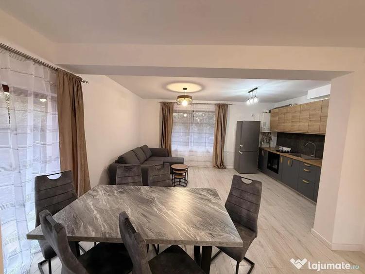 Casă cu 3 camere cu Teren 324 Mp în Florești