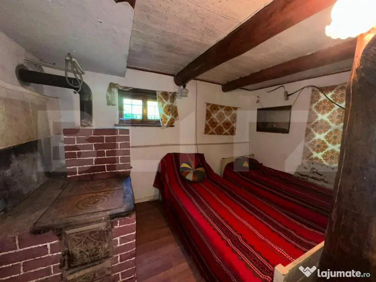 Casă cu 3 camere cu Teren 3328 Mp în Hondol