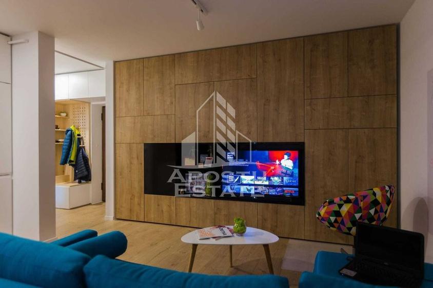 Apartament cu 2 camere semidecomandat, mobilat în Soarelui
