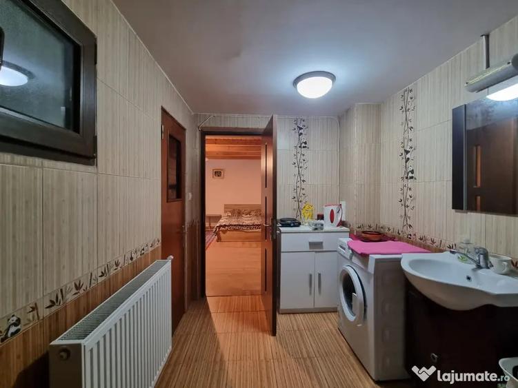 Spațiu comercial, de 40 mp, în Mioriței