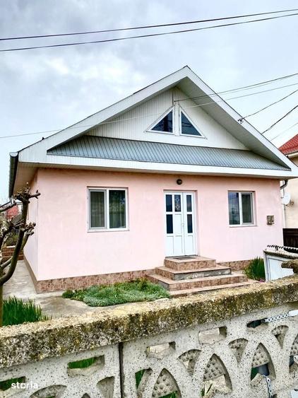 Casă cu 4 camere cu Teren 412 Mp în Central