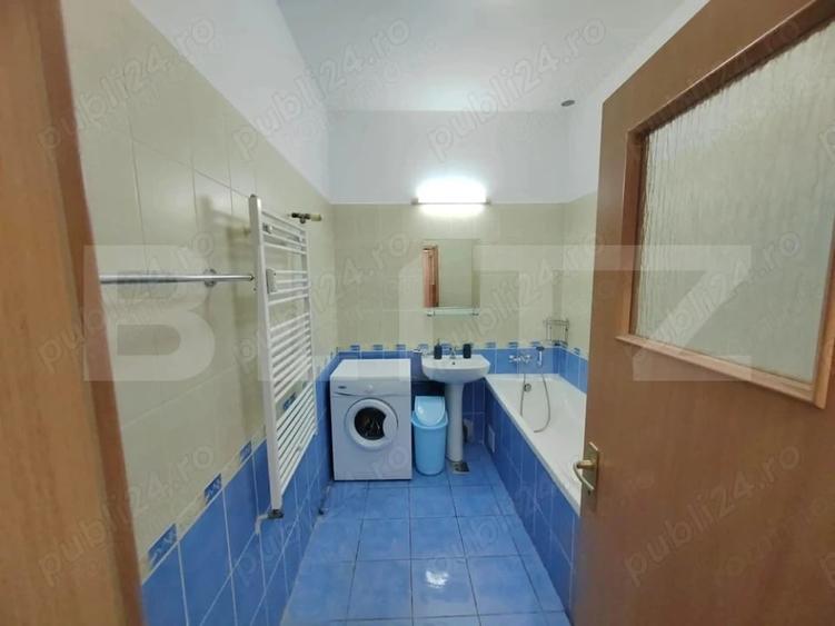 Garsonieră decomandată în Iris