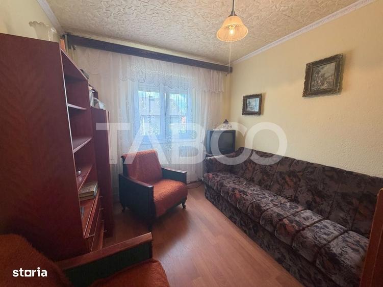 Apartament cu 2 camere semidecomandat în Central