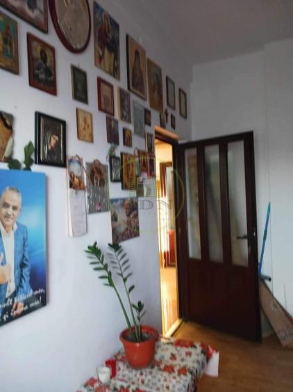 Apartament cu 2 camere decomandat în Craiter