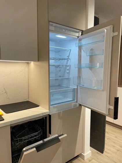 Apartament cu 2 camere semidecomandat în Tei