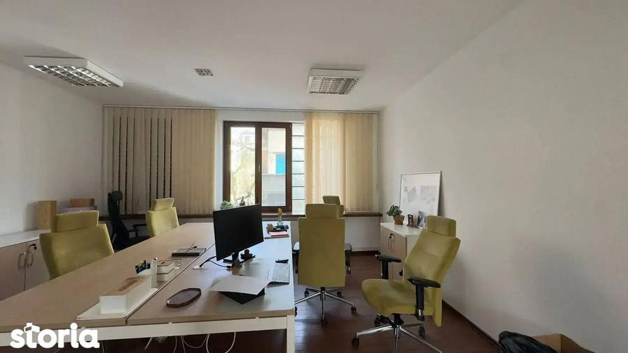Apartament cu 4 camere în Floreasca