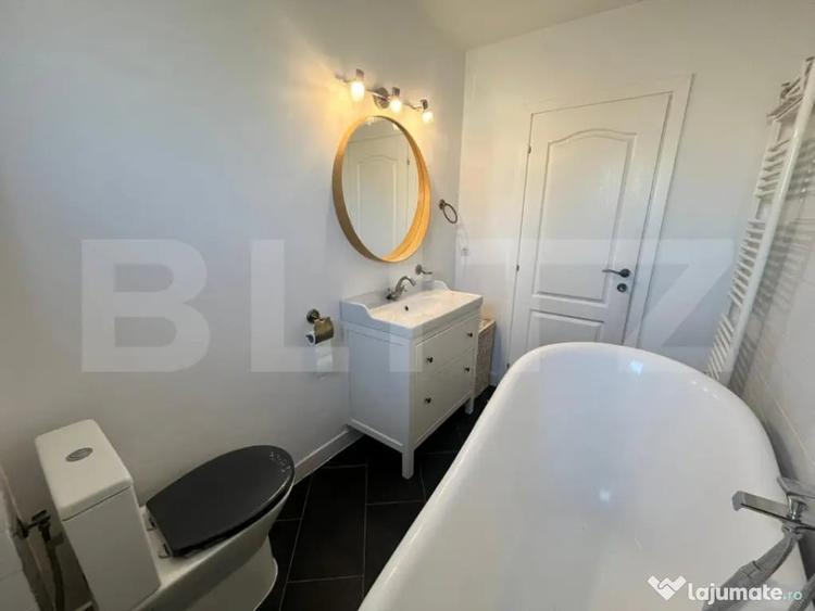 Apartament cu 2 camere semidecomandat, mobilat în Central