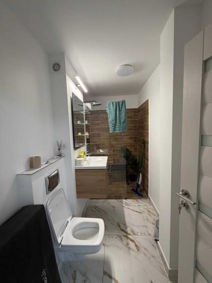 Apartament cu 2 camere semidecomandat în Brâncoveanu