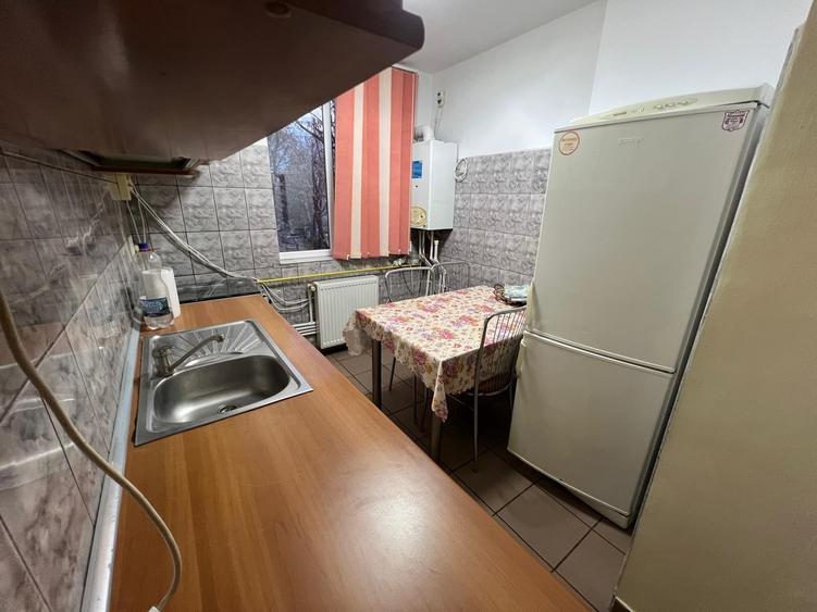 Apartament cu 2 camere, mobilat în Gară