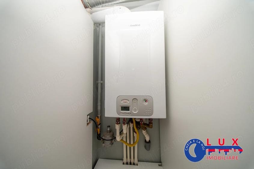 Apartament cu 3 camere semidecomandat în Faleză